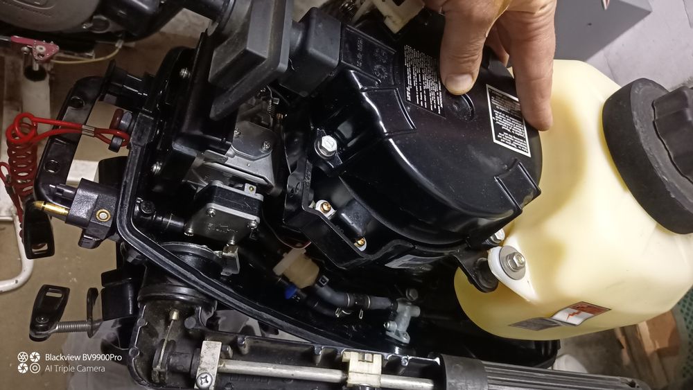 Мотор лодочний mercury 5