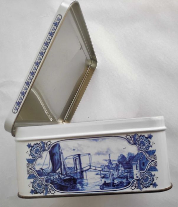 Caixas metálicas, Madeira e Couro para guardar Relogios/Joias.