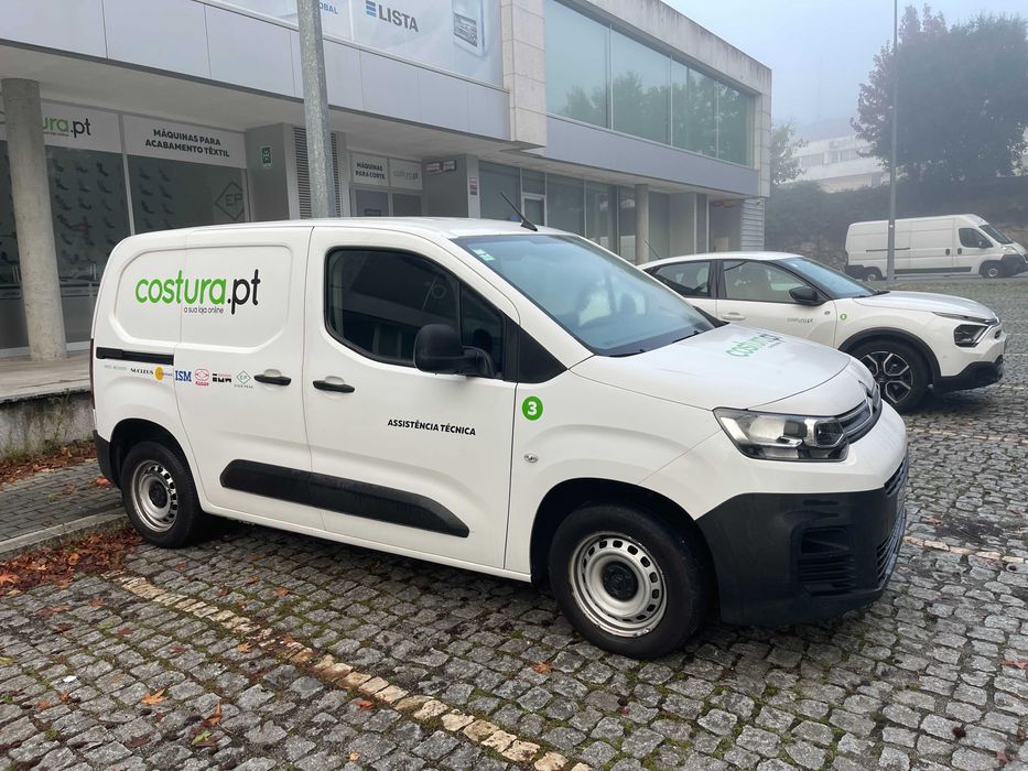 Citroen Berlingo 2020/09 com todas as revisoes feitas na citroen