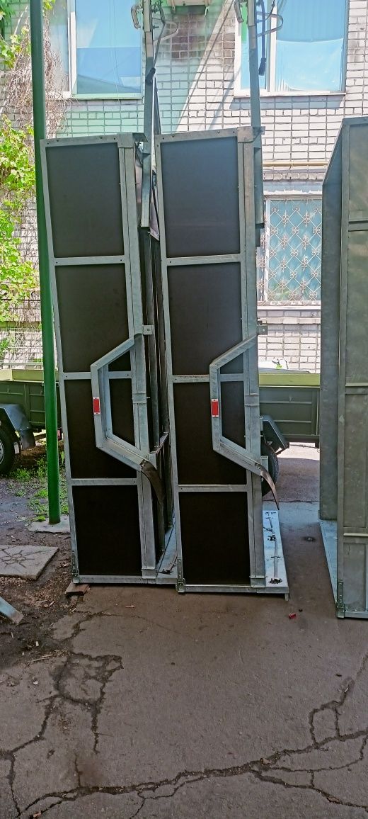 Причепи різних типів