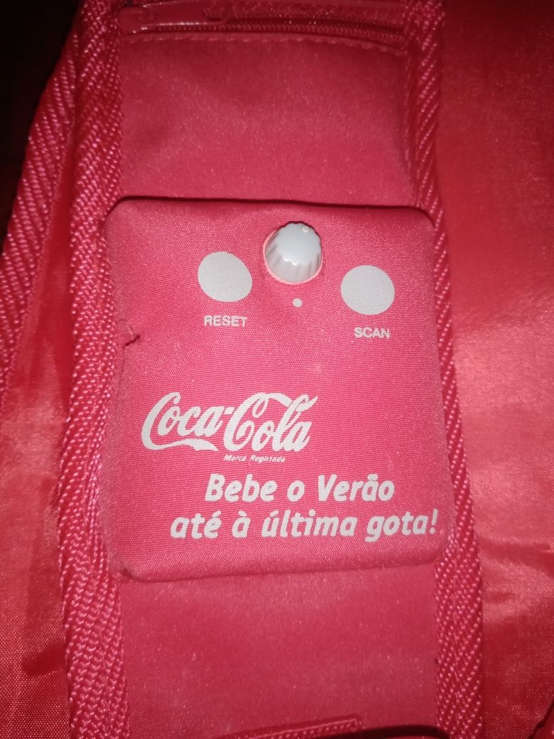 Mochila Coca-Cola com Rádio