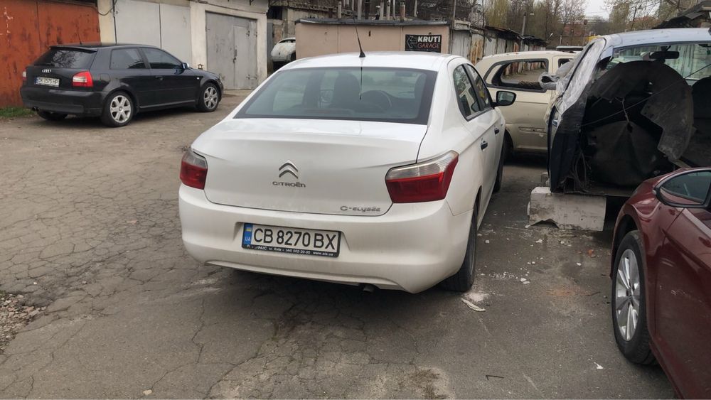 Сдам в аренду авто Можно под такси  викуп. Citroen C-elisee