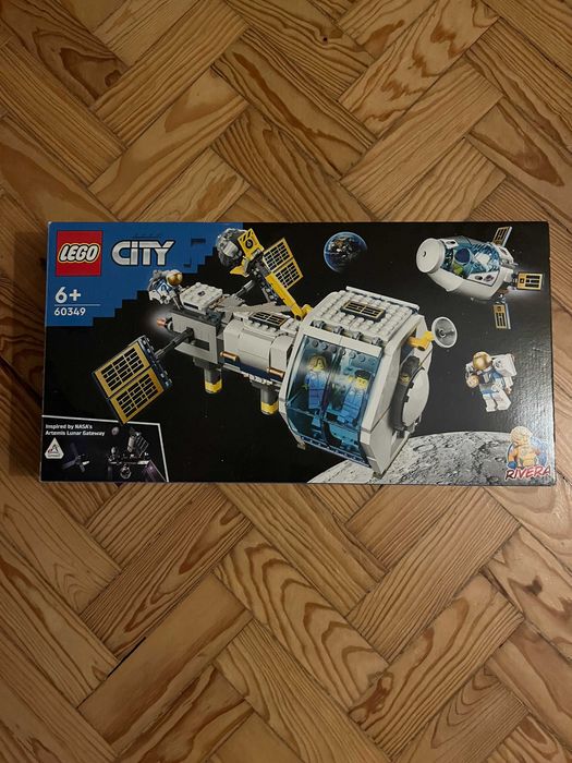 Lego City Nave espacial 60349