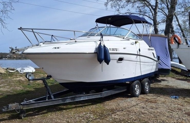 Sprzedaż /Zamiana Jacht łódź motorowa FourWinns Vista 248.