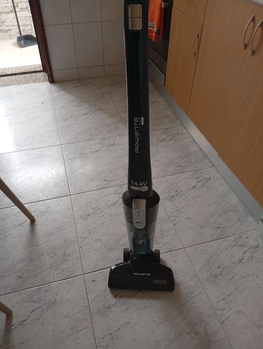 Aspirador de mão Rowenta a bateria