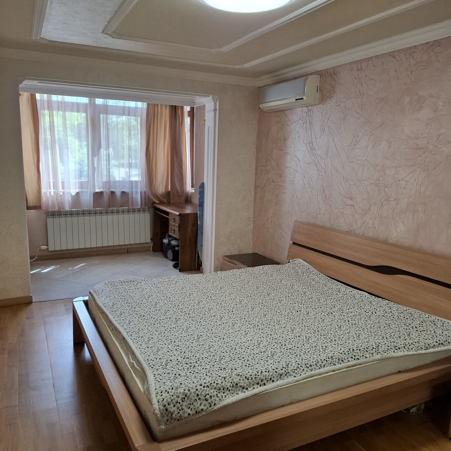 З-кімнатна квартира Ужгород, ТЦ ТОКІО