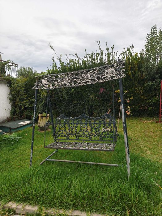 Banco de jardim em ferro