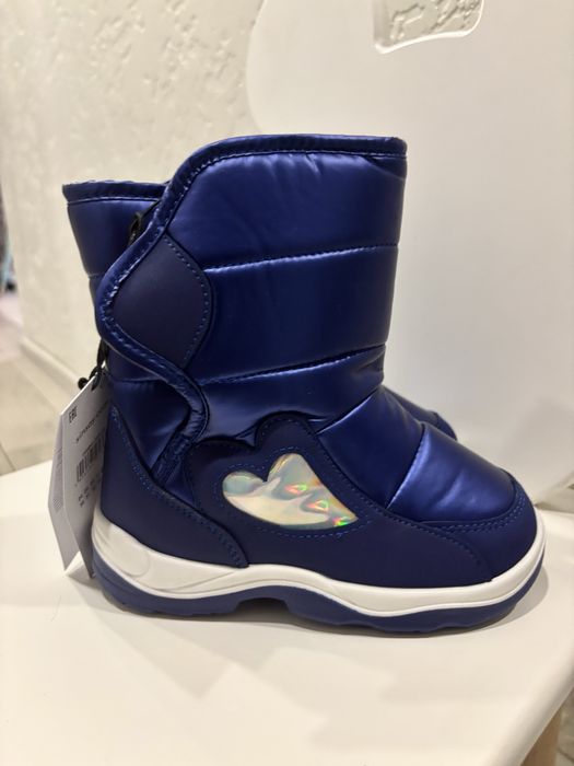 Нові зимові чоботи , черевики на дівчинку