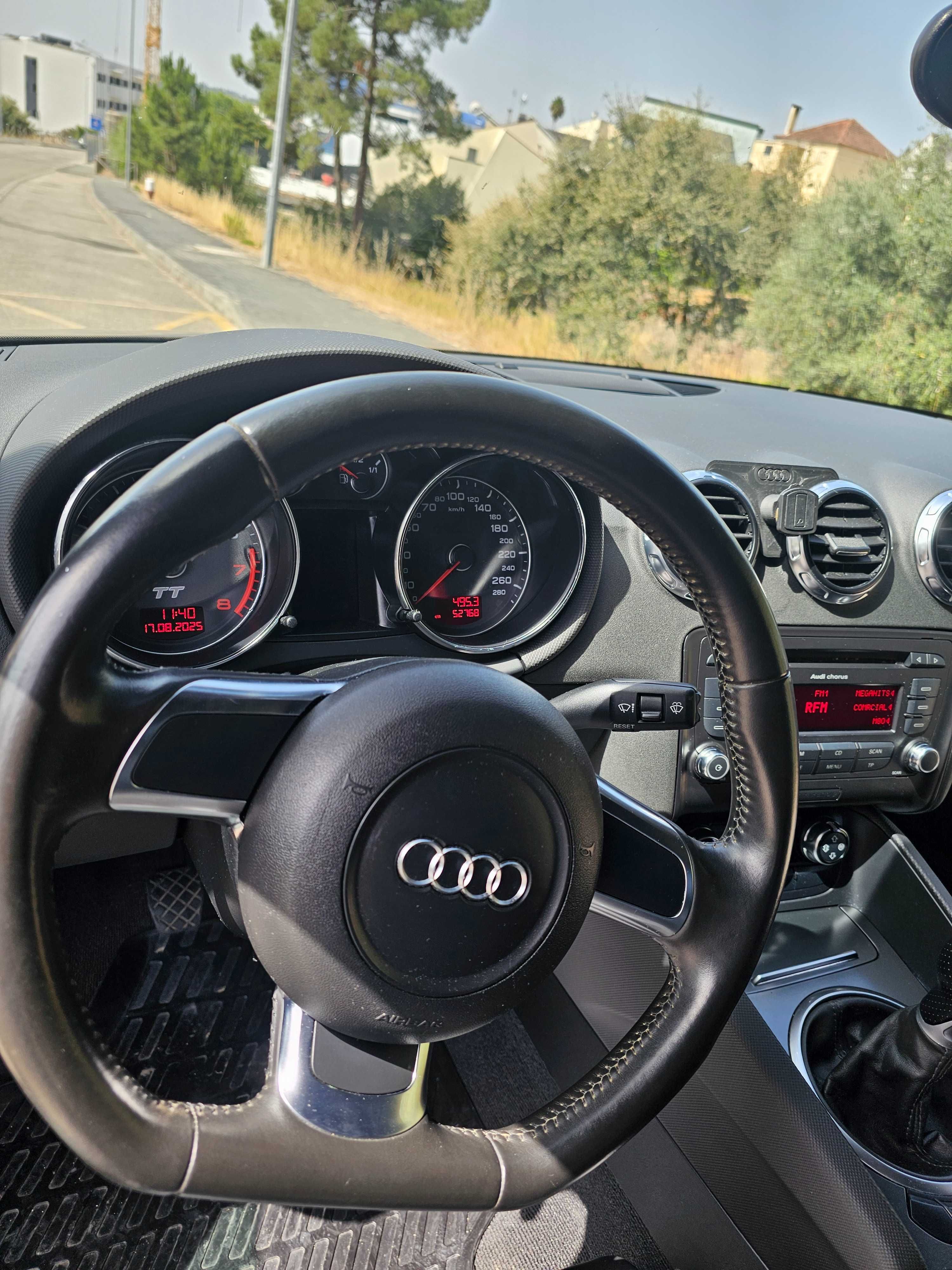 Audi tt tfsi rigorosamente impecável