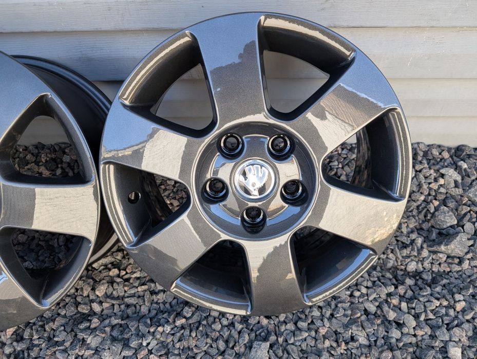 Оригінальні титанові диски Skoda Volkswagen 5*112 R15 5/112 15 ET 47