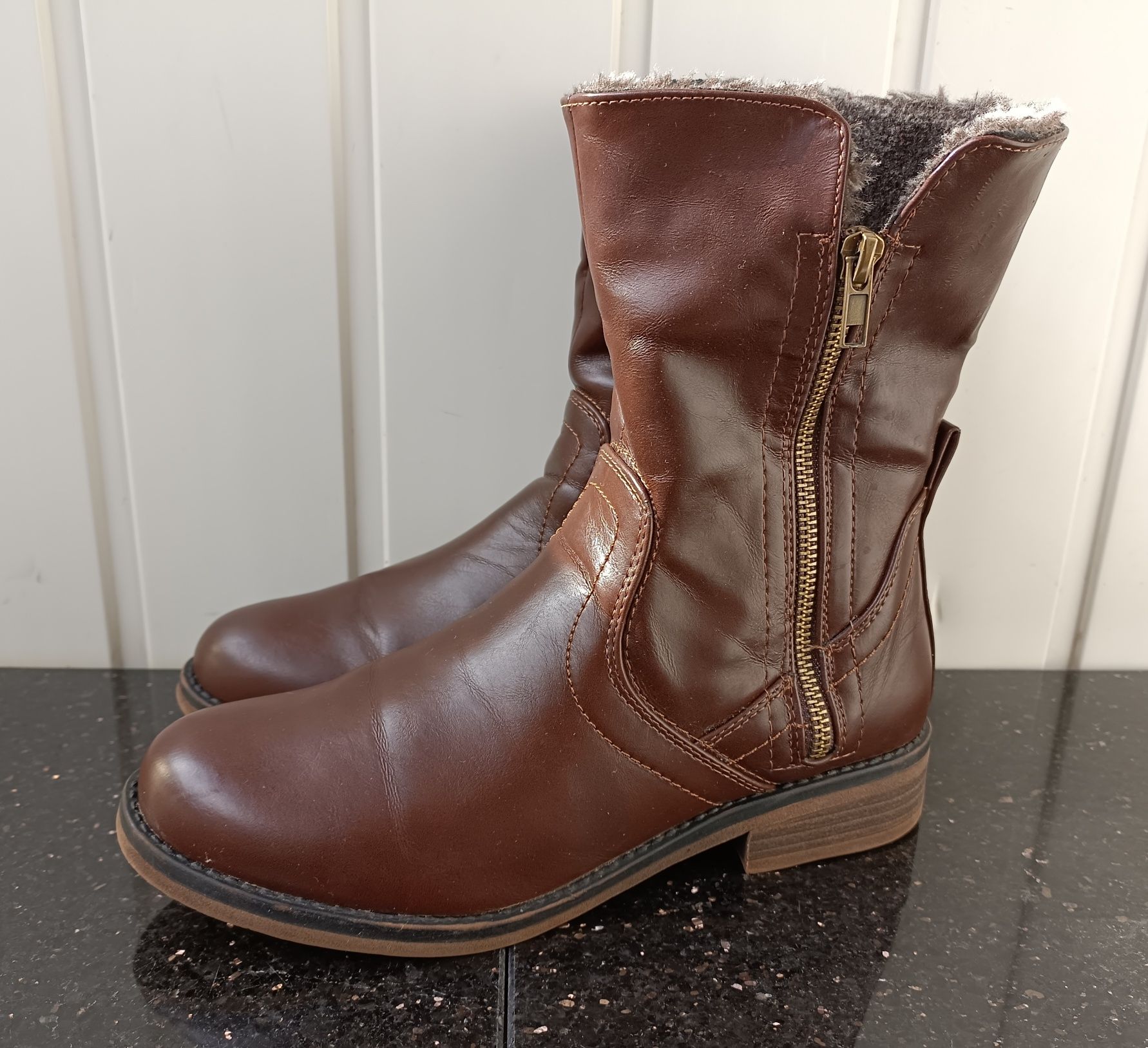 Buty damskie skórzane ocieplane rozmiar 37 Brown