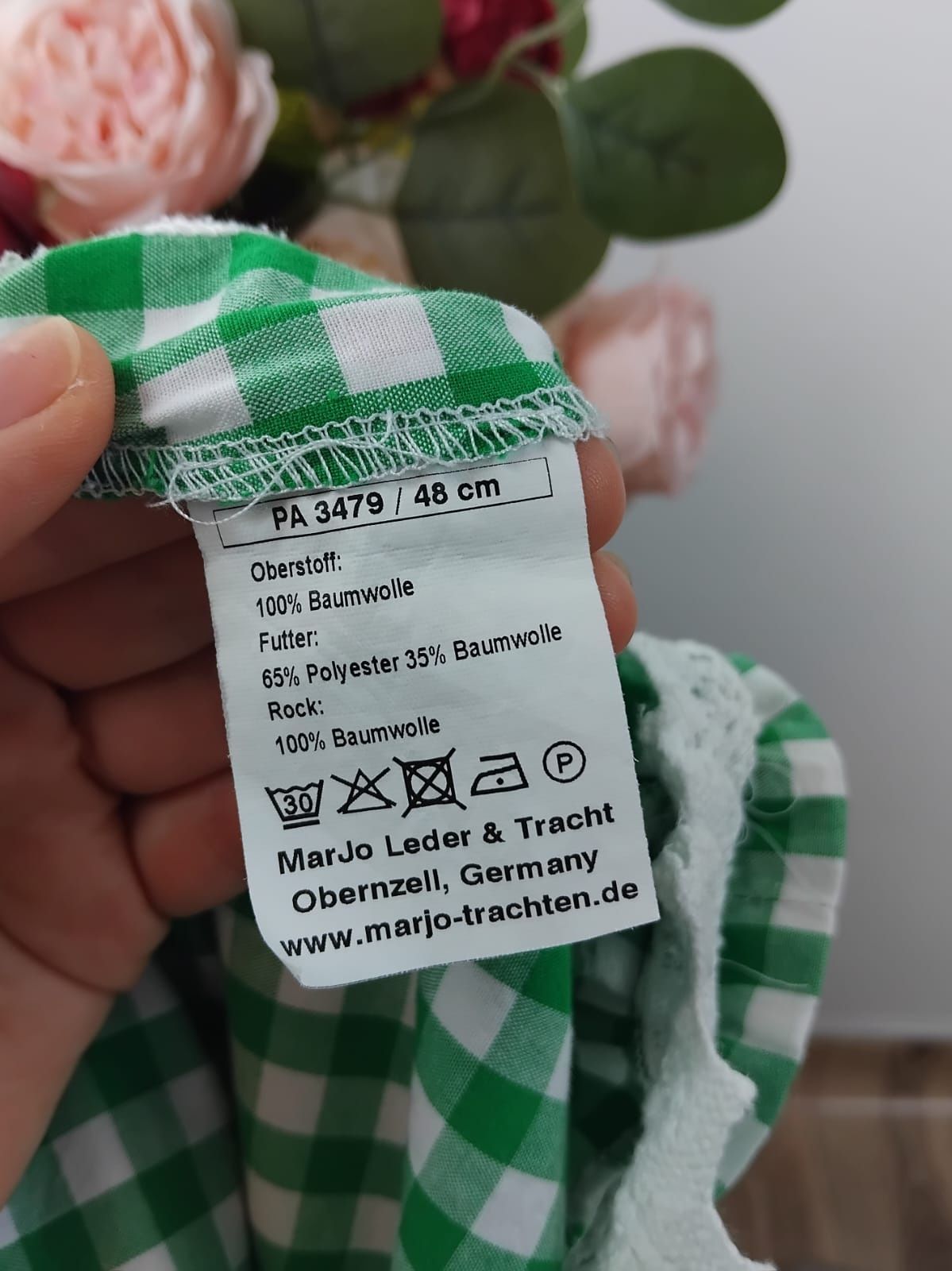 Bawełniana sukienka bawarska rozkloszowana koronkowa folk krata vichy