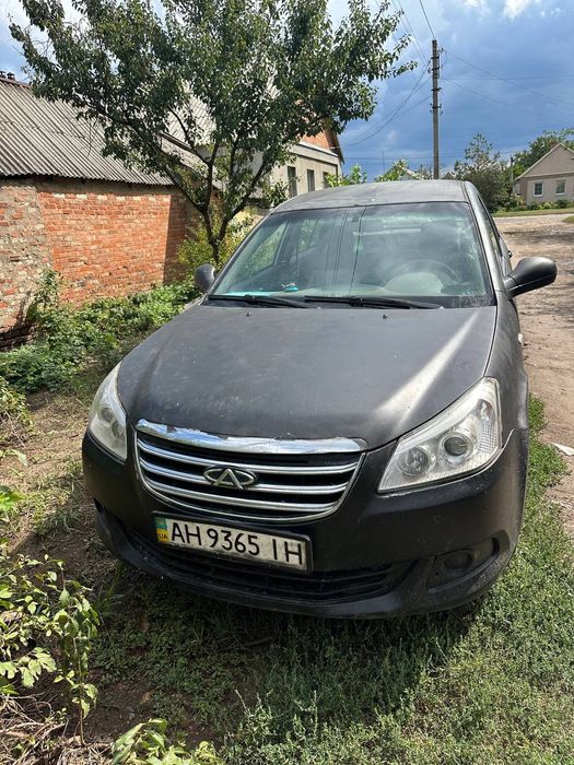 Чери е5 на боевом ходу