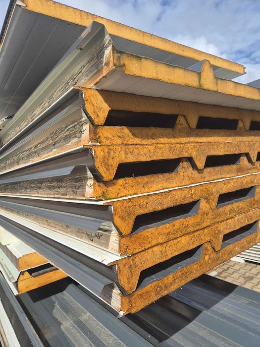 Płyty warstwowe PIR 1i2 gat grubości 4-12cm od ręki sprzedaż na szt 1