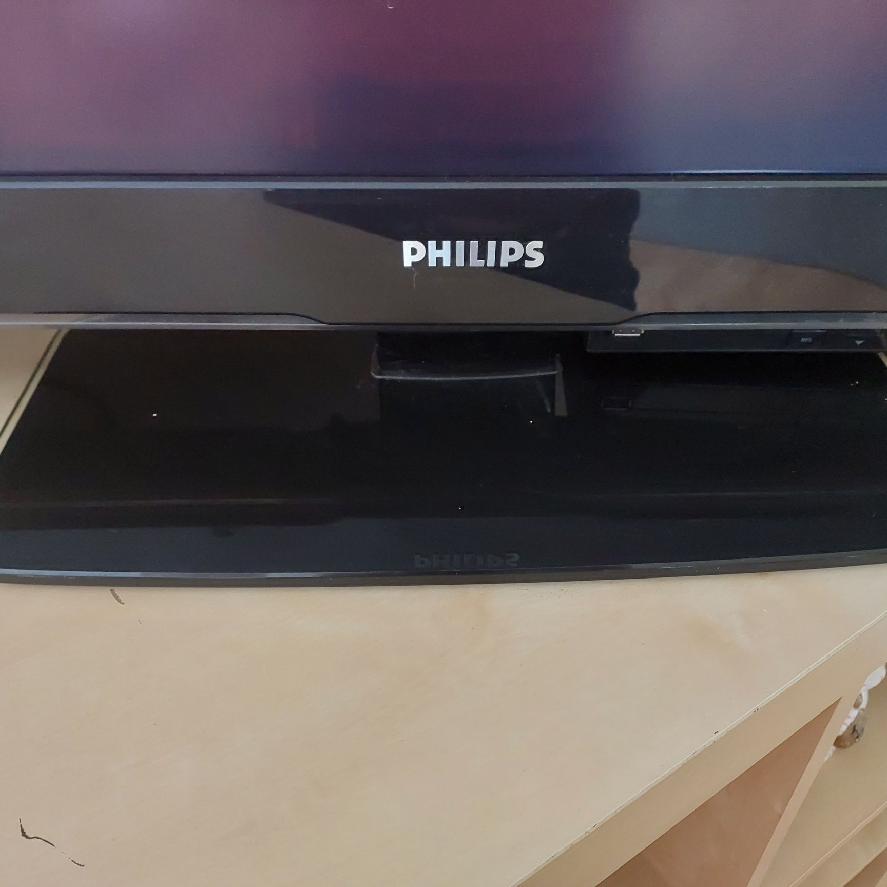 Telewizor Philips 32 cale full hd HDMI USB