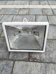 Lampa halogenowa