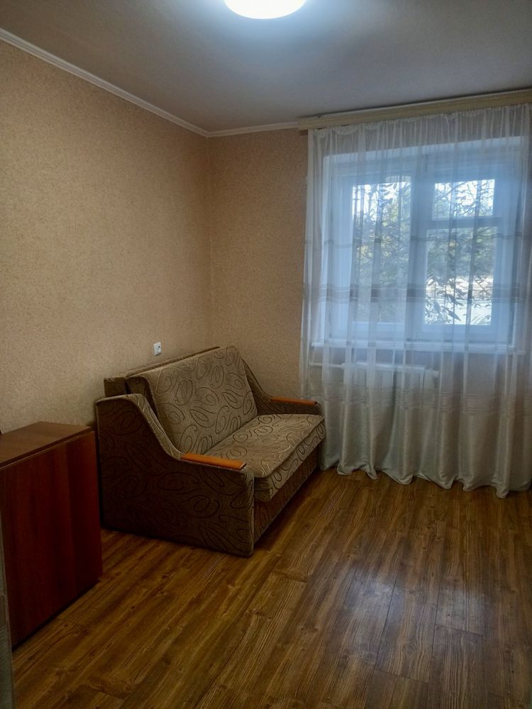 Продаж 3ох кімн. квартири (меблі залишаються)в р - оні Саксаганського