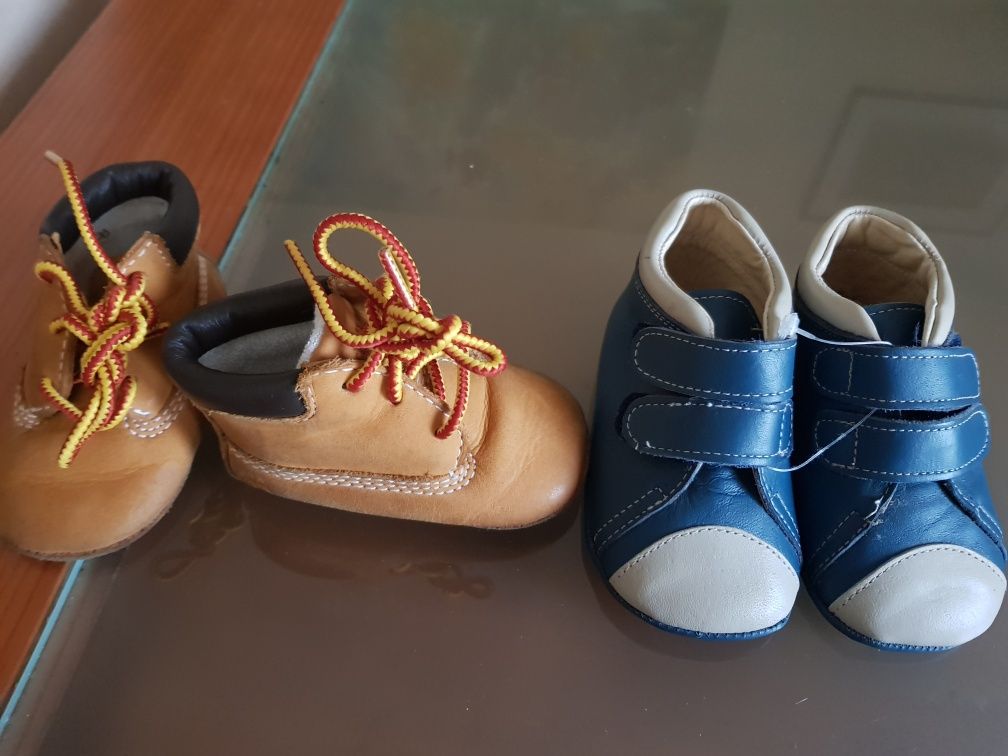 Botinhas em pele Timberland e Pré Natal novas