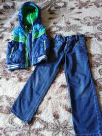 Kamizelka r. 104 i spodnie jeansowe r. 7-8 lat