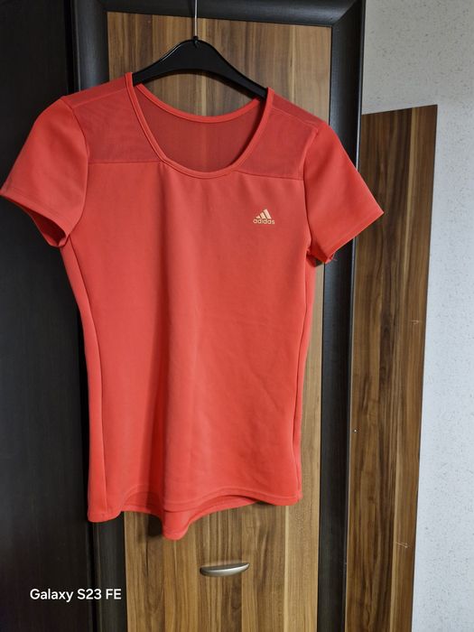 Koszulka damska Adidas rozmiar S/M stan idealny