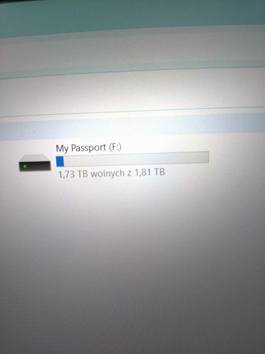 Sprzedam dysk zewnętrzny 1,8 TB
