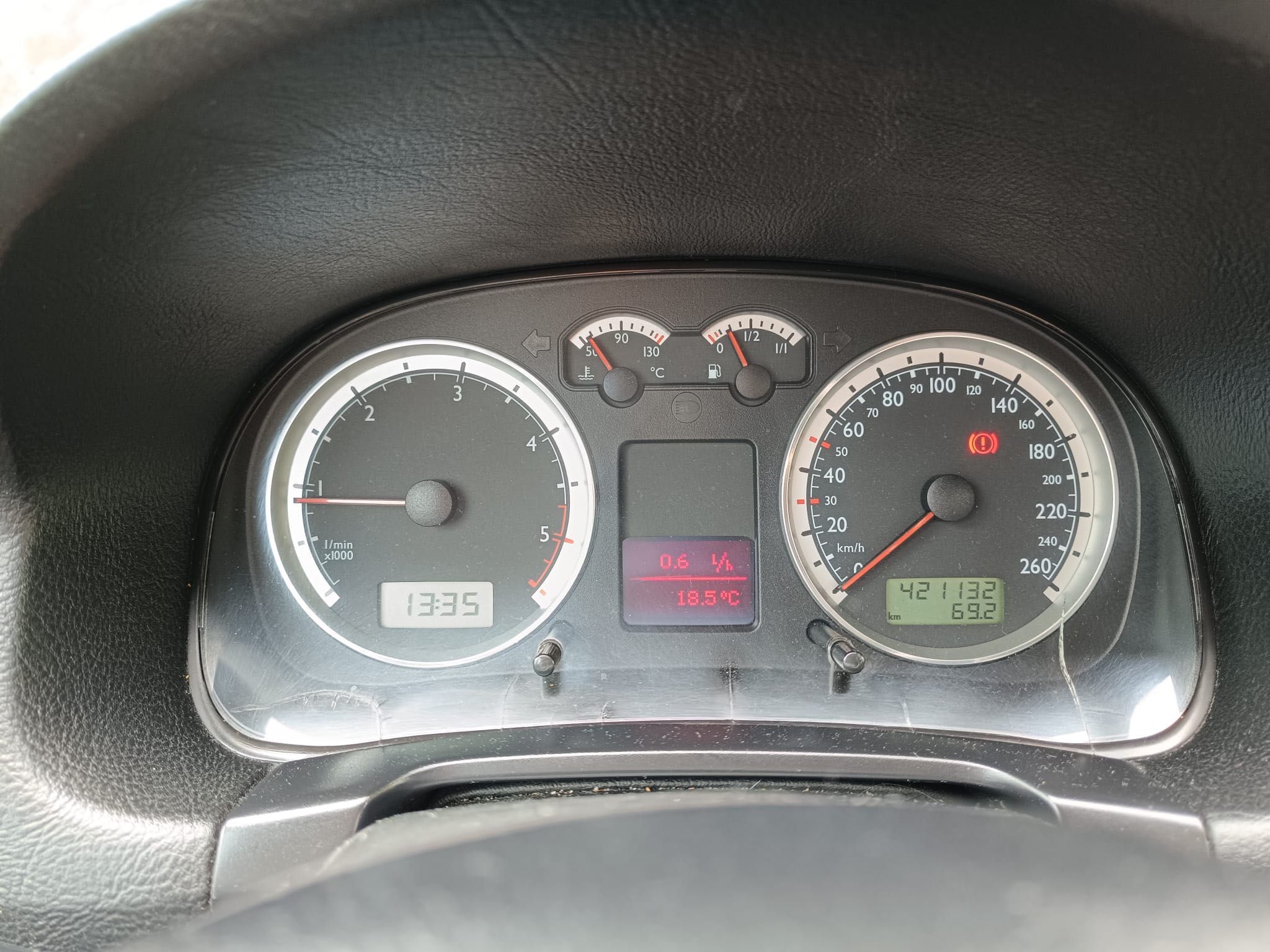 Vendo/Troco VW Golf IV 1.9 TDI PD100 por Honda X-adv 750