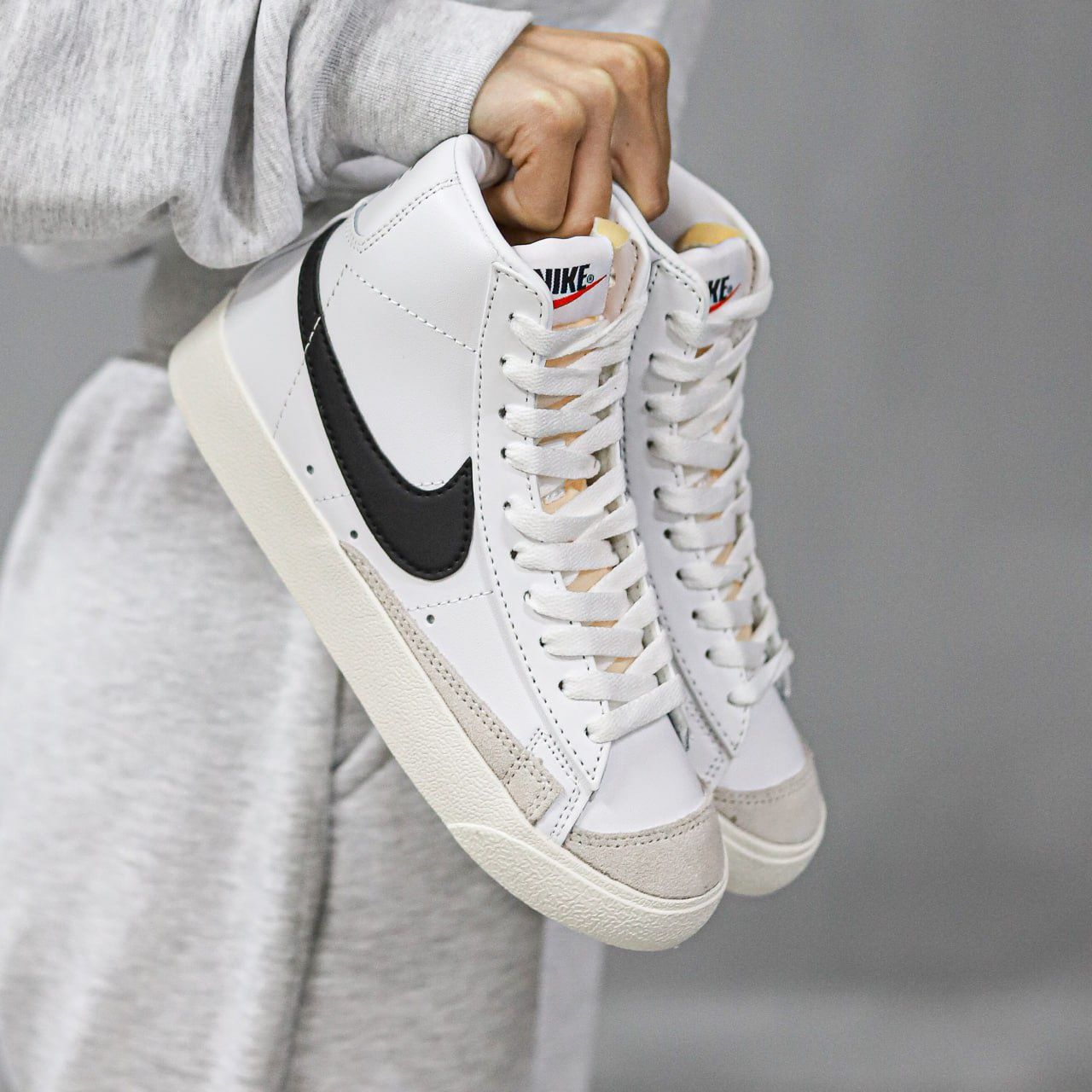 Мужские кроссовки  Nike Blazer Mid 77 Vintage White Black