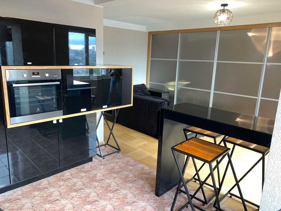 Двокімнатна квартира в центрі - завжди є світло