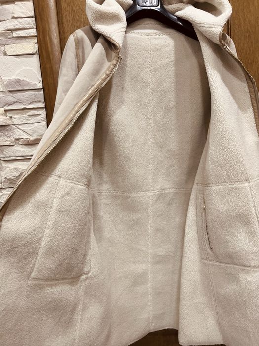 Дублёнка с капюшоном, Zara. 48-50