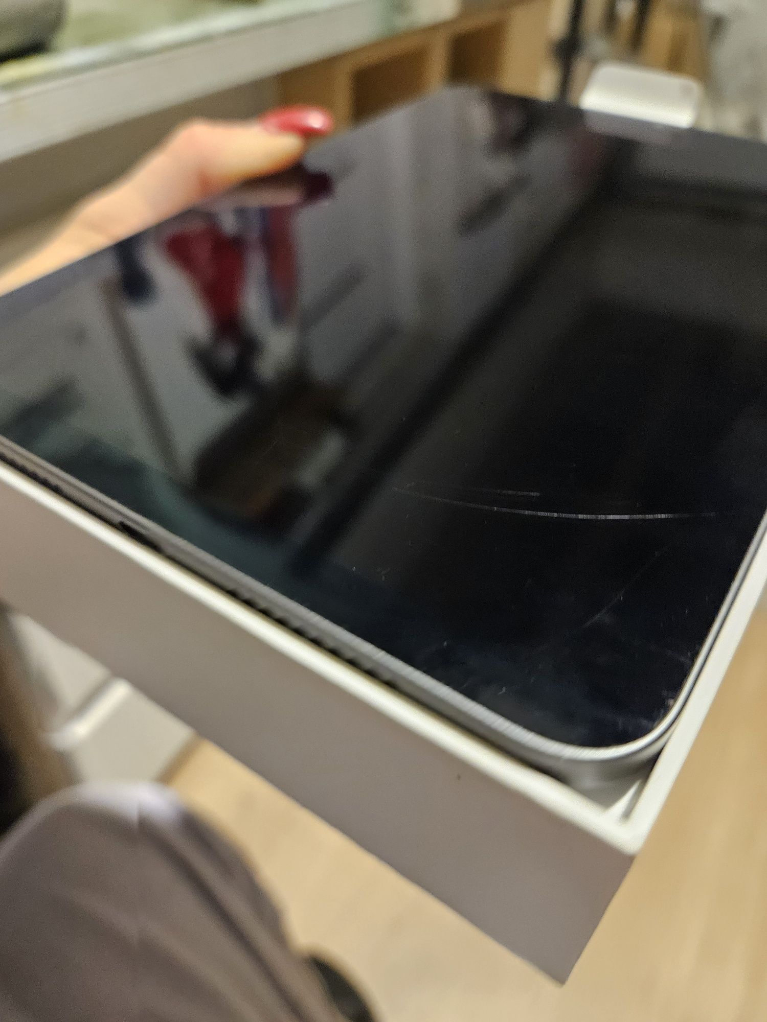 Ipad mini 6 256GB delikatne ryski