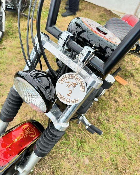 Harley Davidson 883