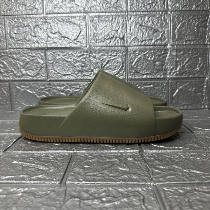 Чоловічі слайдери Nike Calm Slide FD4116-203
