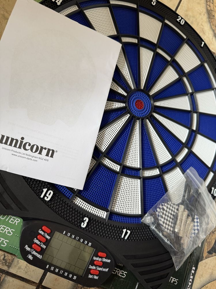 Unicorn Soft Tip Elektryczna tarcza dartowa rzutki lotki