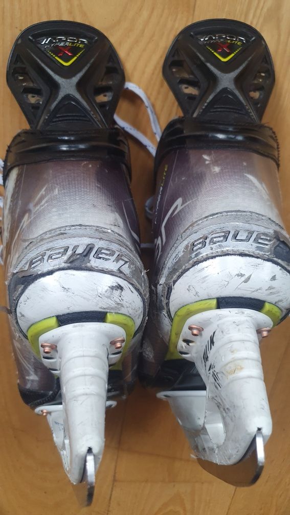 Bauer Vapor Hyperlite X 9.5 fit 3 Ls pulse ti Lyzwy Hokejowe
