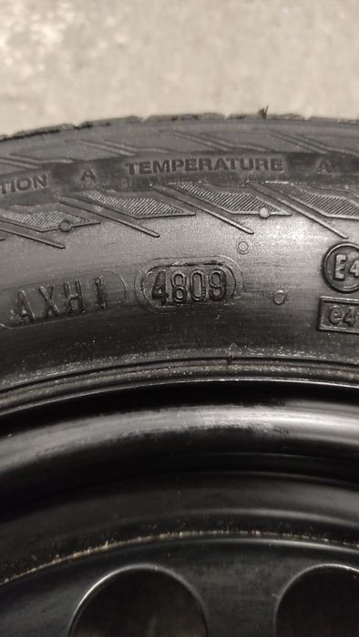 Koło zapasowe i zestaw naprawczy Skoda Octavia 2 jak nowy