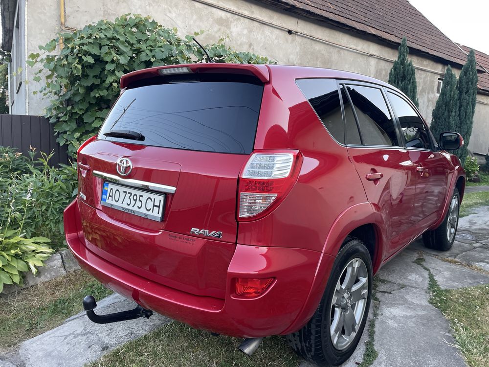 Toyota RAV4, 2.2 DCat, A/T, 2011