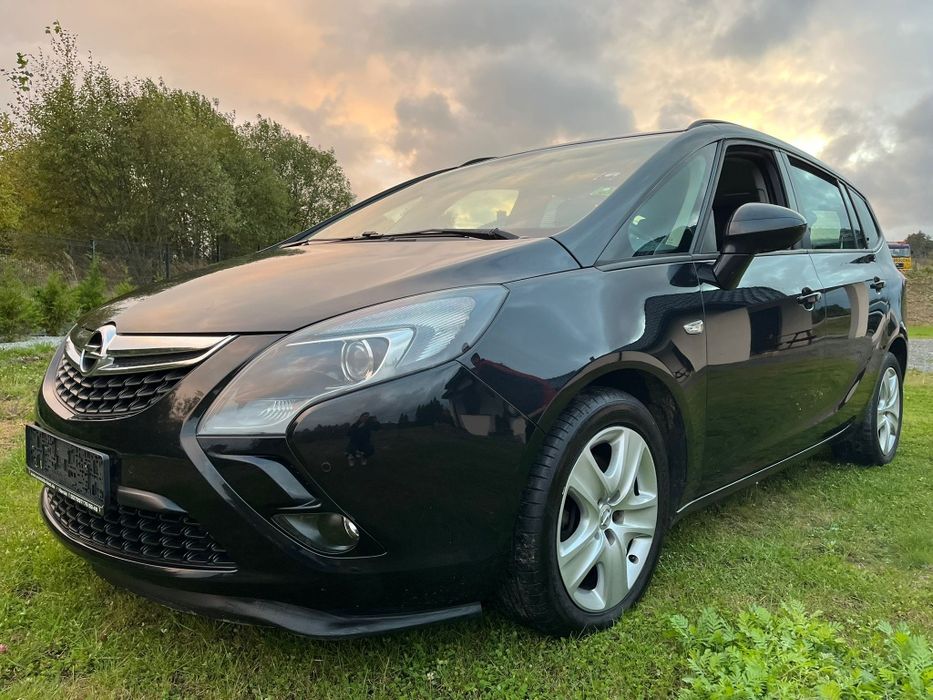 Opel Zafira 2016 Cdti  navi cklima elektryka Top Stan