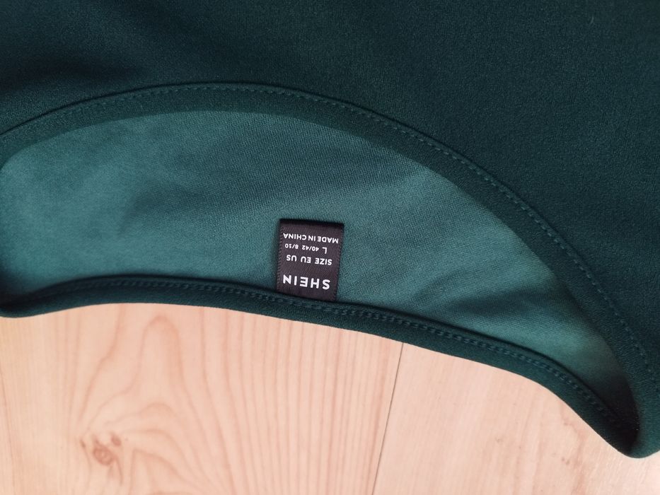 Sukienka tiulowe rękawy L-XL