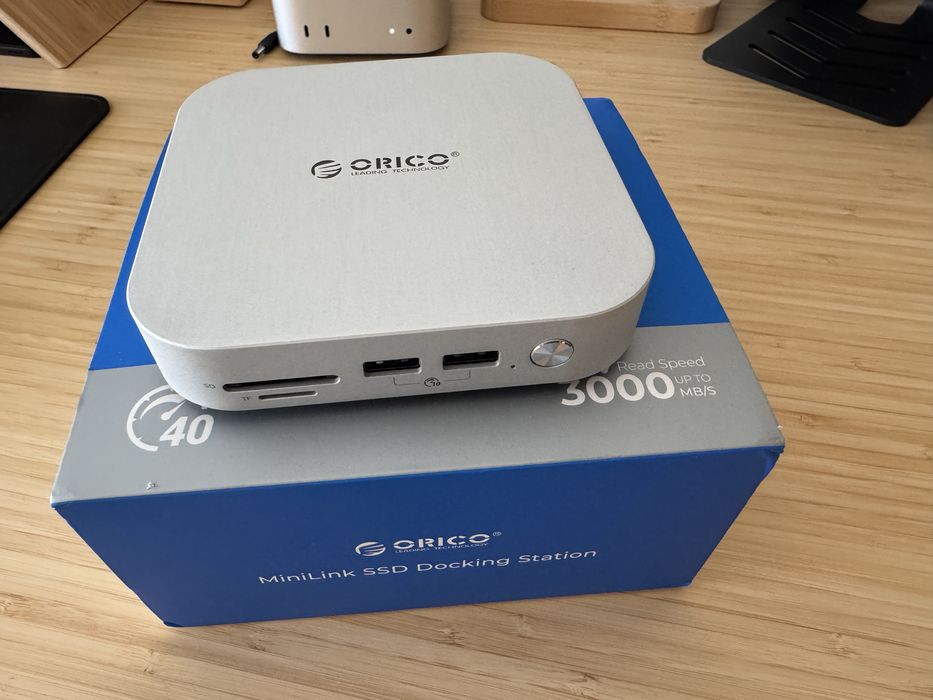 Dock station Orico minilink SSD para mac mini M4