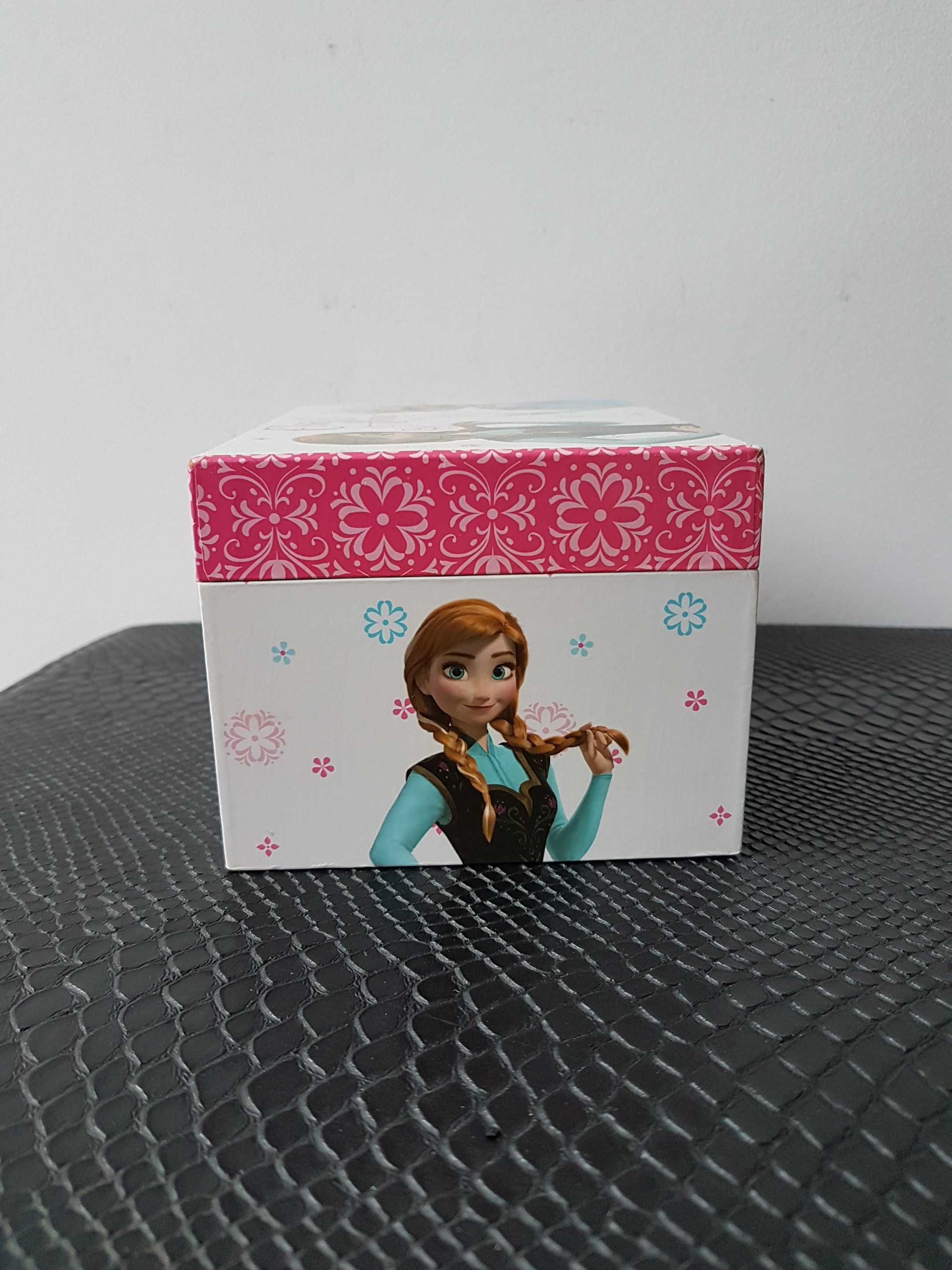 Szkatułka Pozytywka Pudełko na biżuterię Elsa i Anna Frozen
