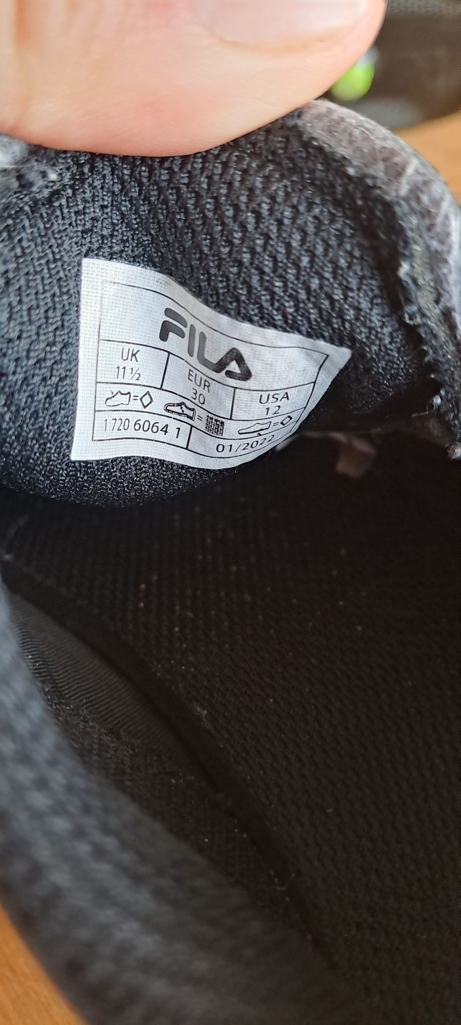 Buty piłkarskie, rozmiar 30, Fila