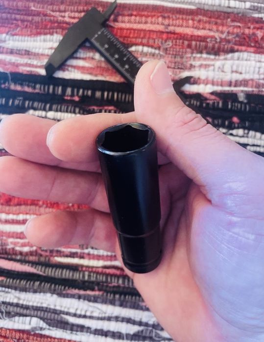 ударна головка шестигранна Подовжена 17мм 1/2 chrome-vanadium