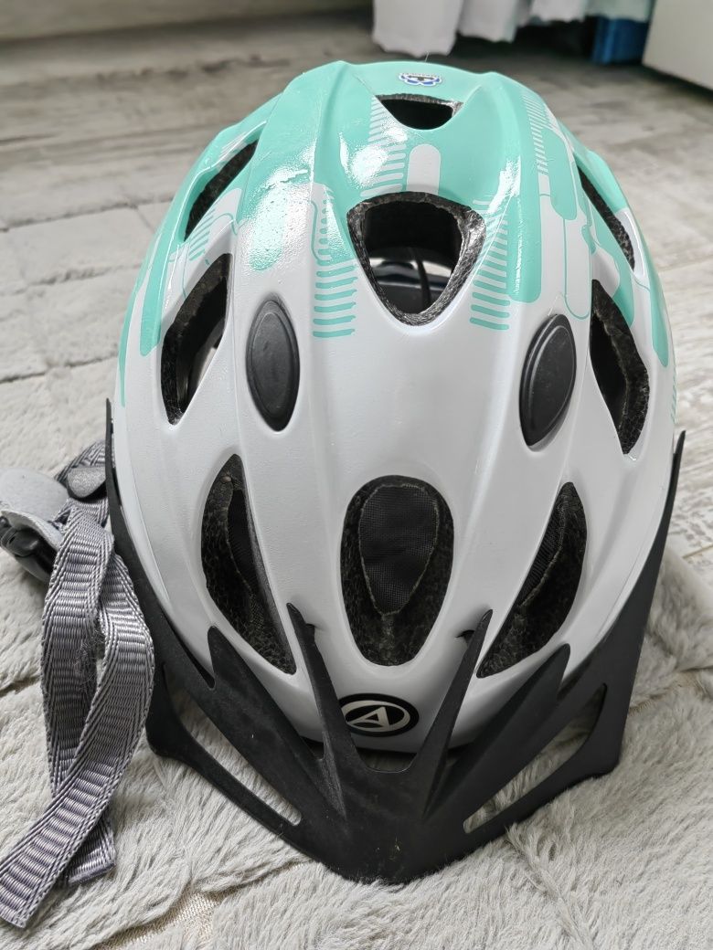 Kask Regulowany rozmiar uniwersalny