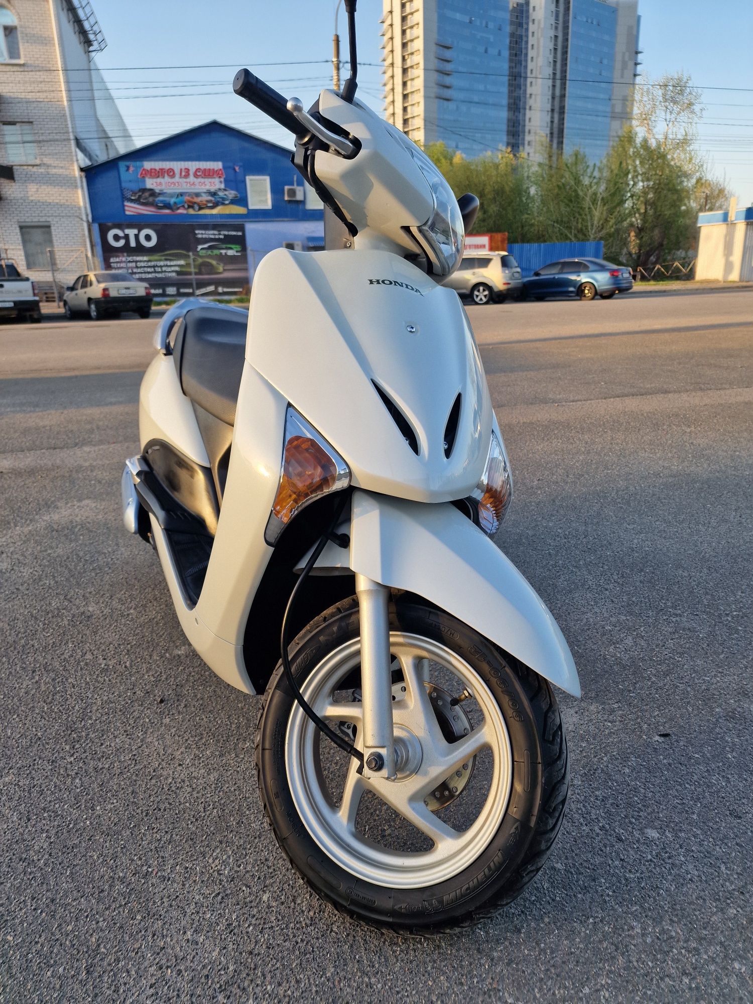 Honda lead 110 jf19