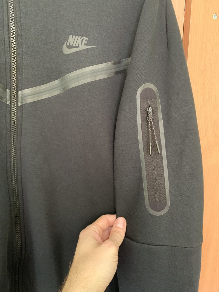 Кофта Nike Tech Fleece. S