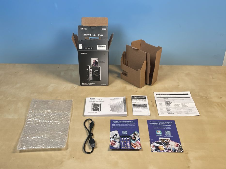 Fujifilm Instax mini Evo instrukcja przewód opakwoanie