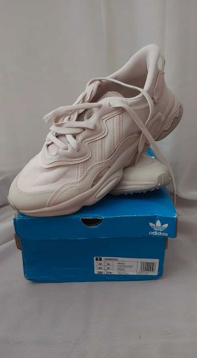 Sapatilhas adidas ozweego