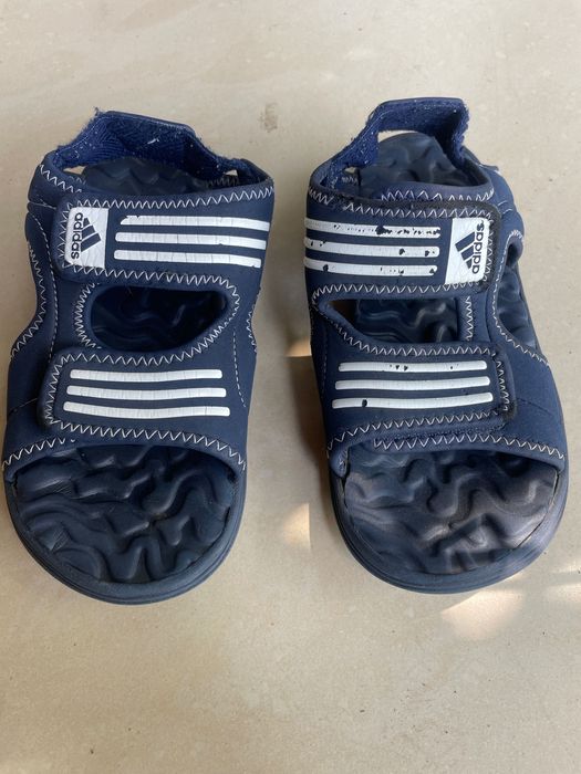 Sandały dziecięce Adidas r. 33