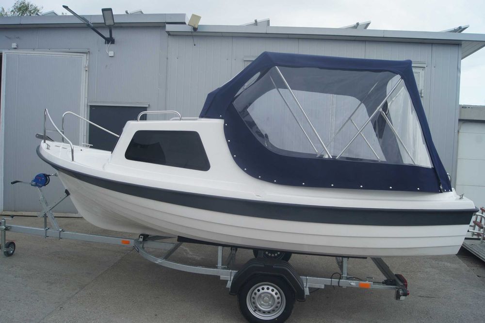 NOWA łódź kormoran 490 ( kaczorek ) wędkarska kabinówka