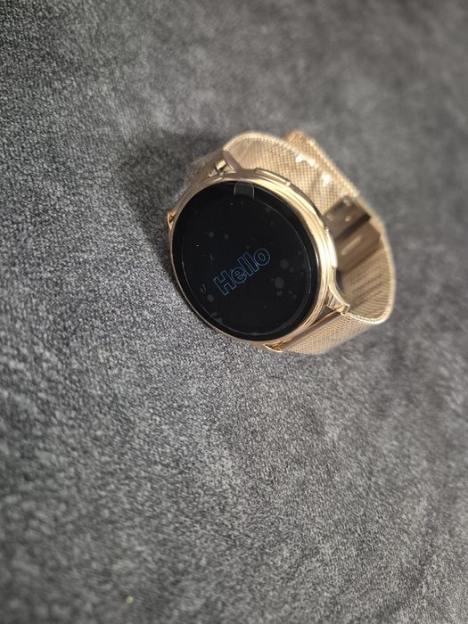 Smartwach damski złota bransoletka